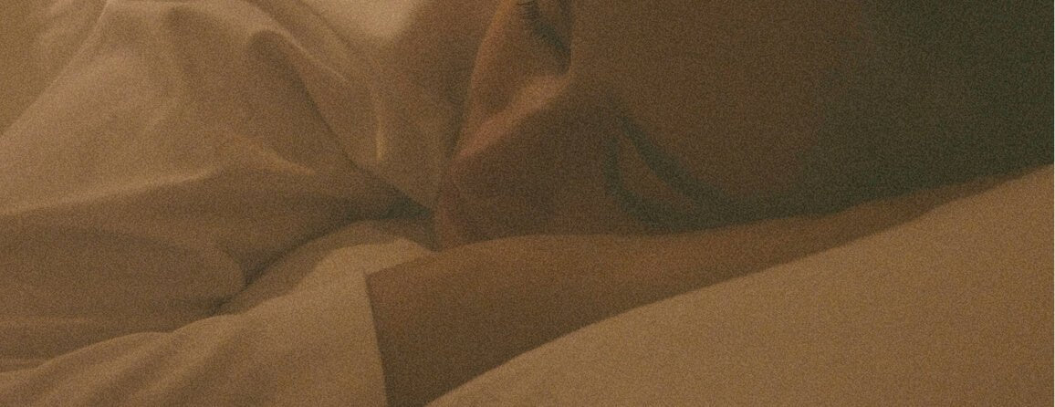 Comment favoriser le sommeil de la personne âgée ? - Kipli
