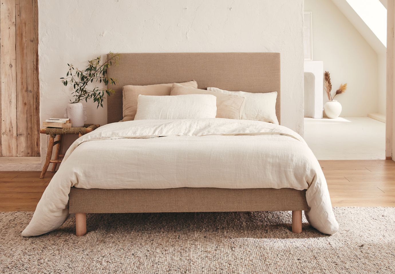 Tout savoir pour bien choisir la hauteur de son lit.