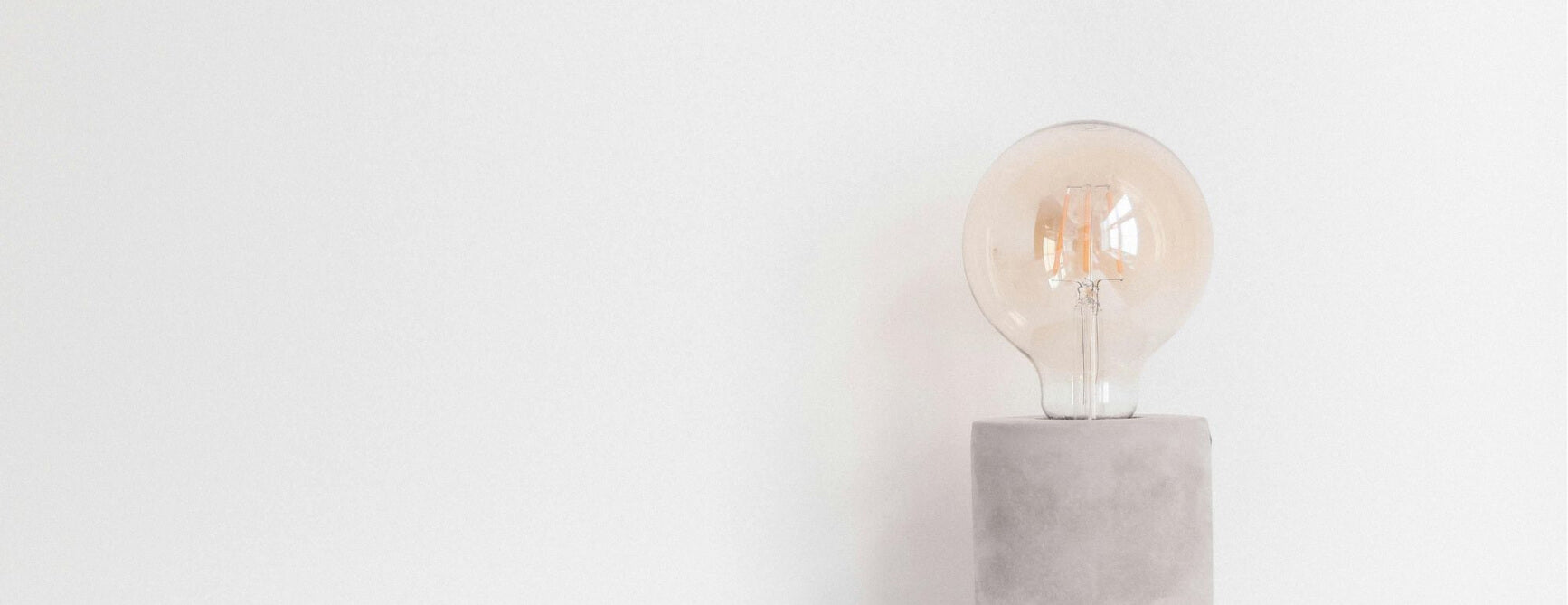 Come scegliere una lampada da tavolo?