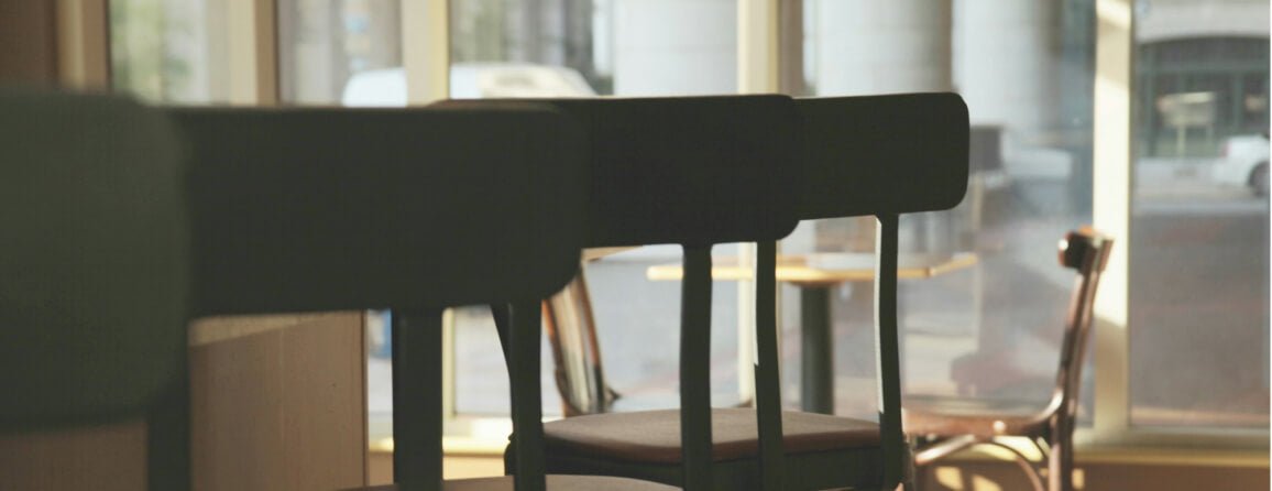 La bonne hauteur d’assise pour une chaise de salle à manger - Kipli