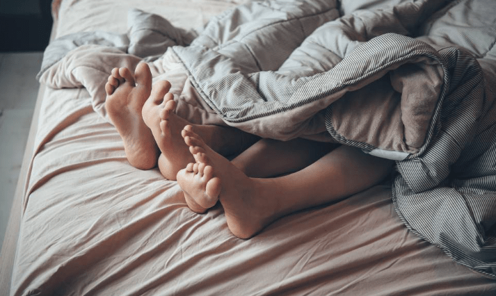 Couette pour 2 personnes : quelle taille choisir ? - Kipli