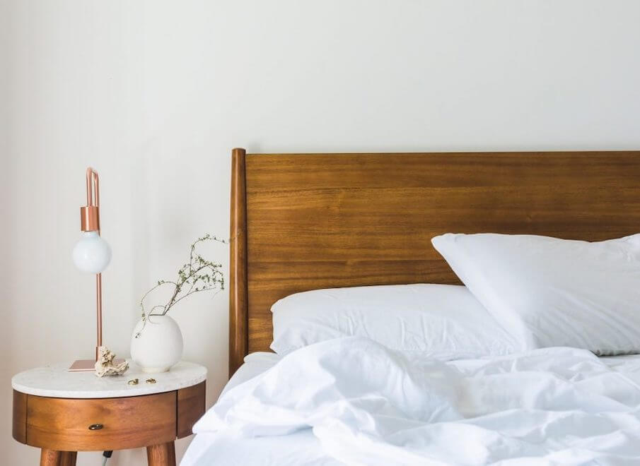 Wie sollte man sein Schlafzimmer einrichten, um den Schlaf zu fördern?