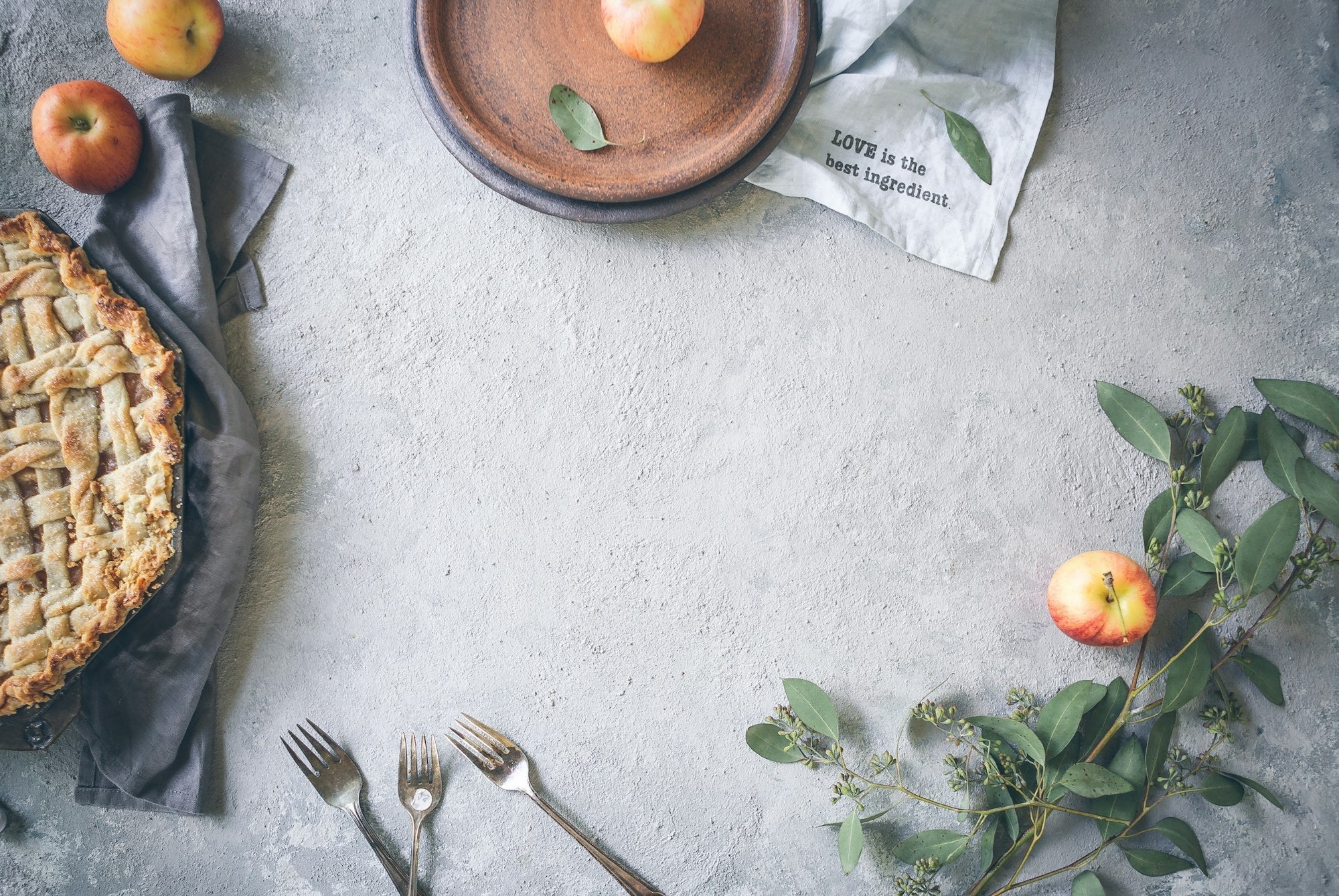 Choisir la bonne taille de nappe pour sa table à manger.