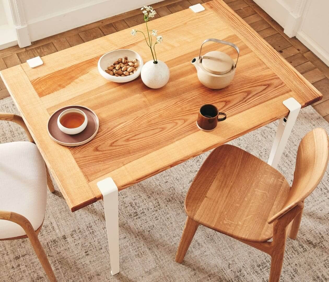 Tavolo da pranzo in legno massello ÉOS - Kipli x TIPTOE