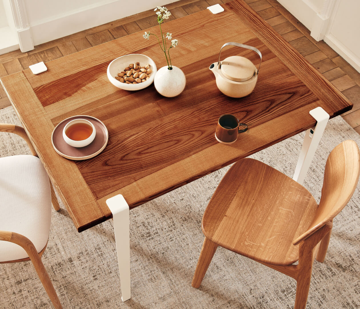 Tavolo da pranzo in legno massello ÉOS - Kipli x TIPTOE
