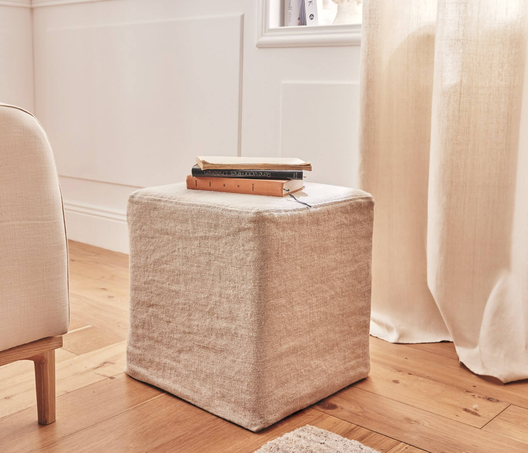 Piccolo pouf in lino PALM