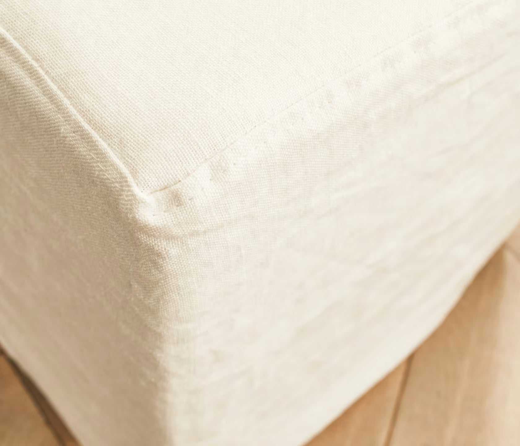 Piccolo pouf in lino PALM