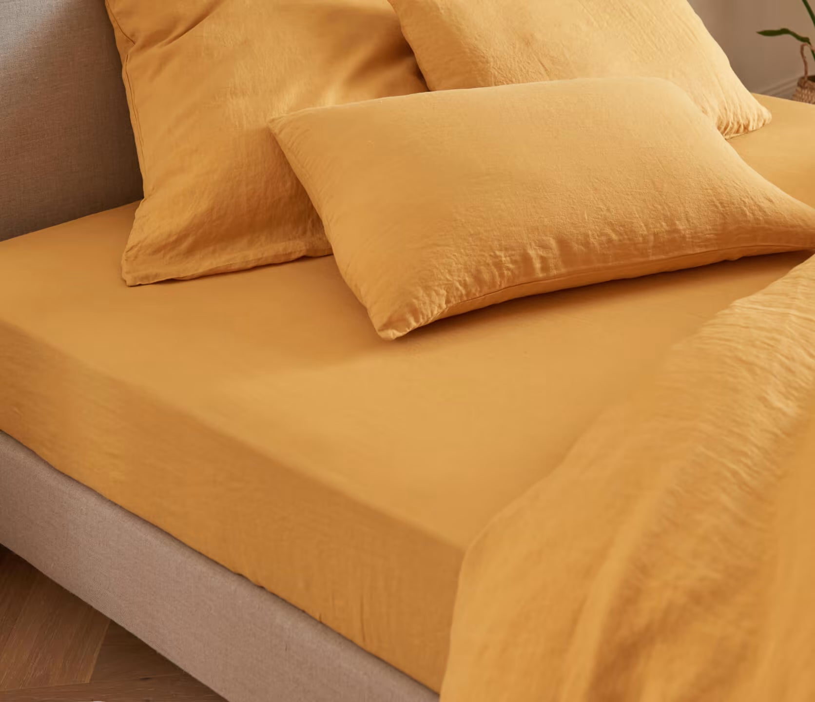 Set da letto in lino