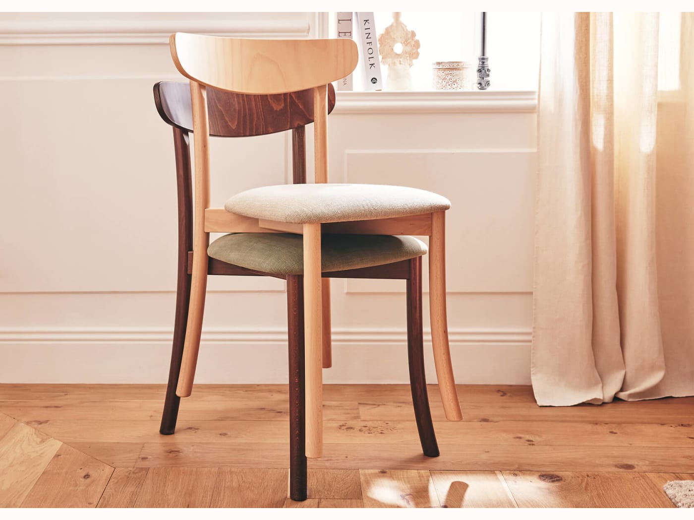 Sedia in legno massello TULIPE (set da 2)