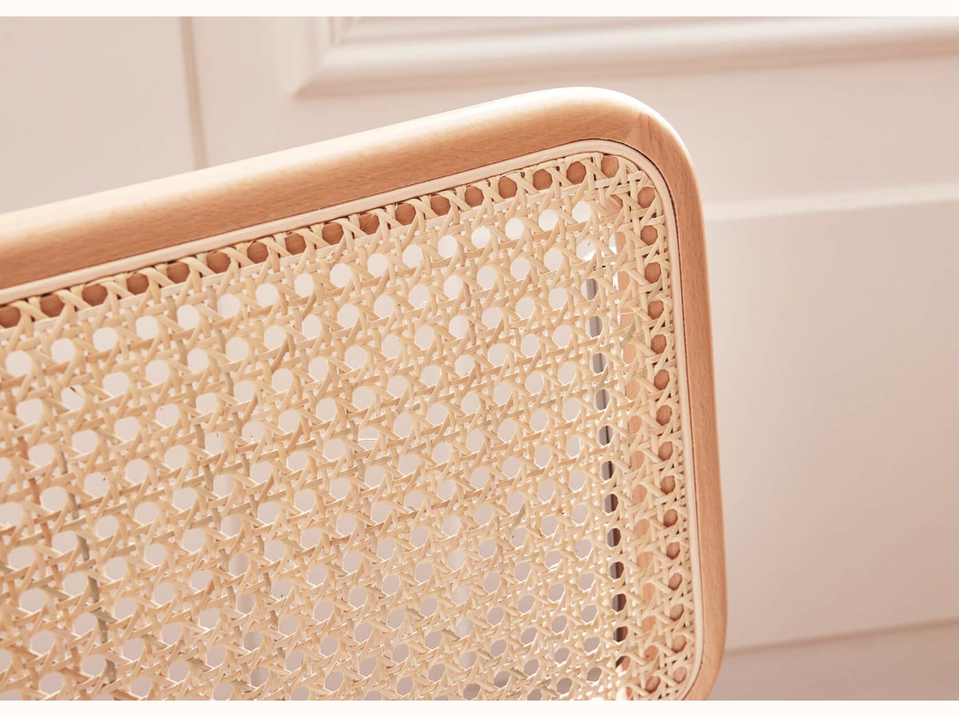 Sedia in rattan con gambe in metallo CHAMP DE BLÉ