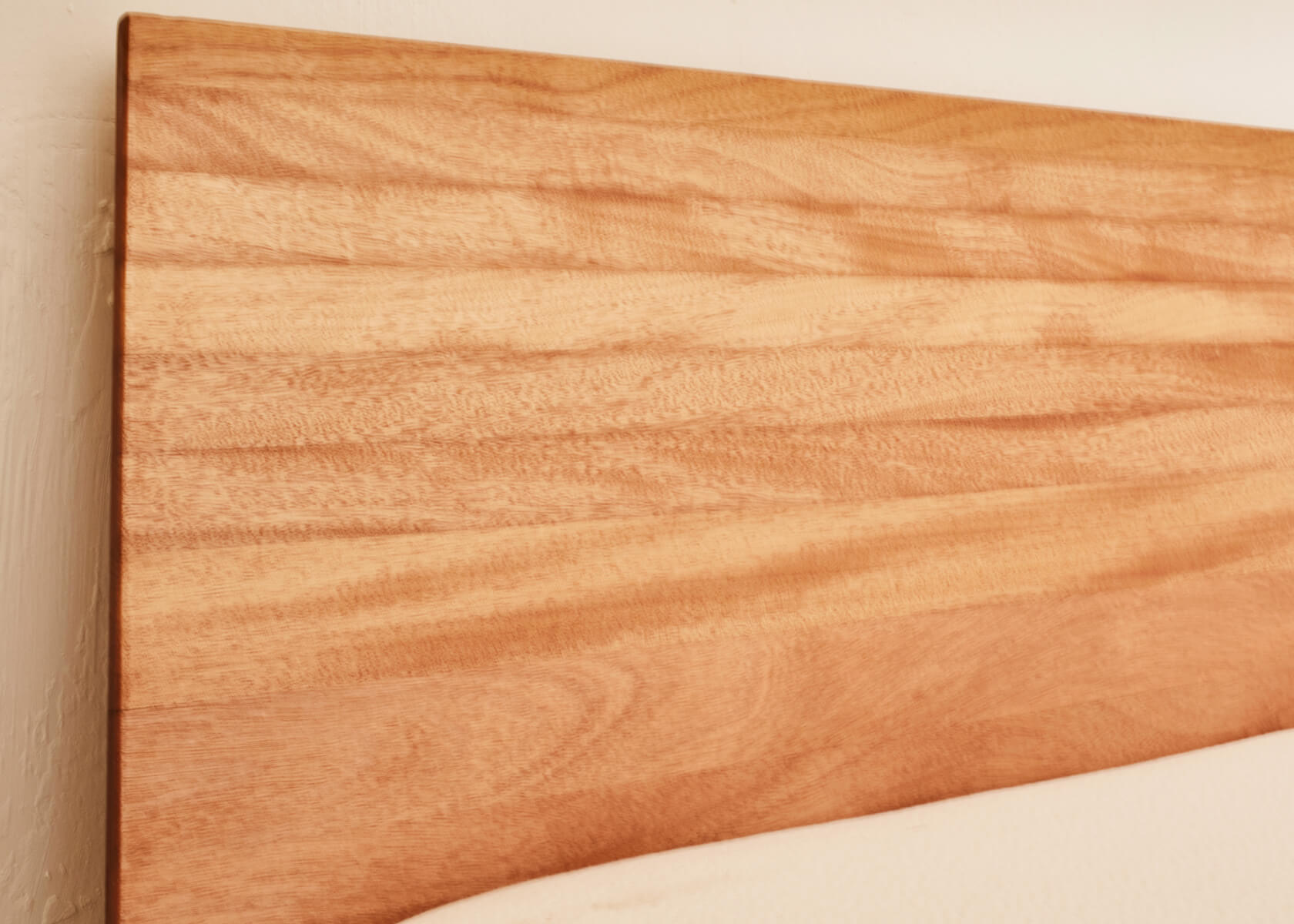 Letto contenitore in legno massello LUCA