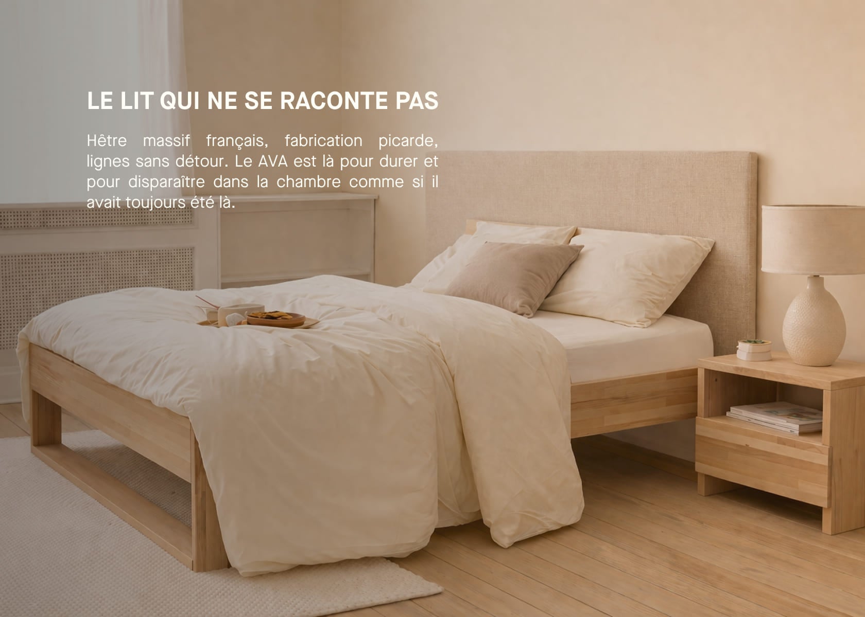 Letto con rete in legno massello AVA