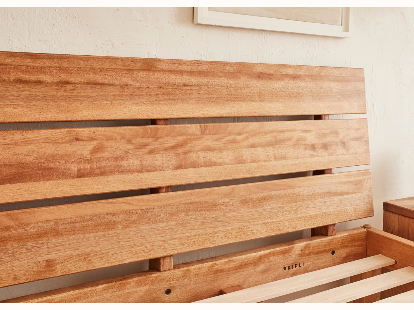 Letto contenitore in legno massello LUCA