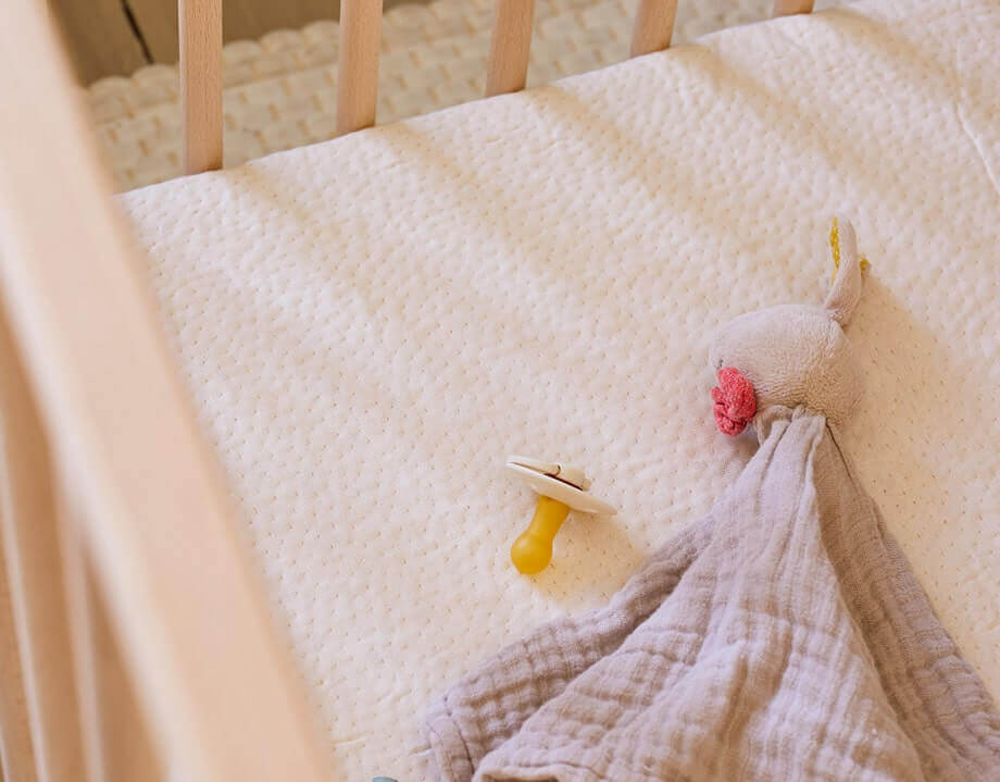  Cuna natural y colchón para infantes para dormir : Bebés