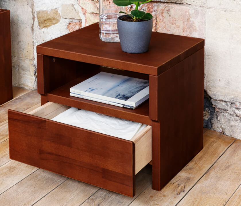 Comodino in legno massiccio AVA